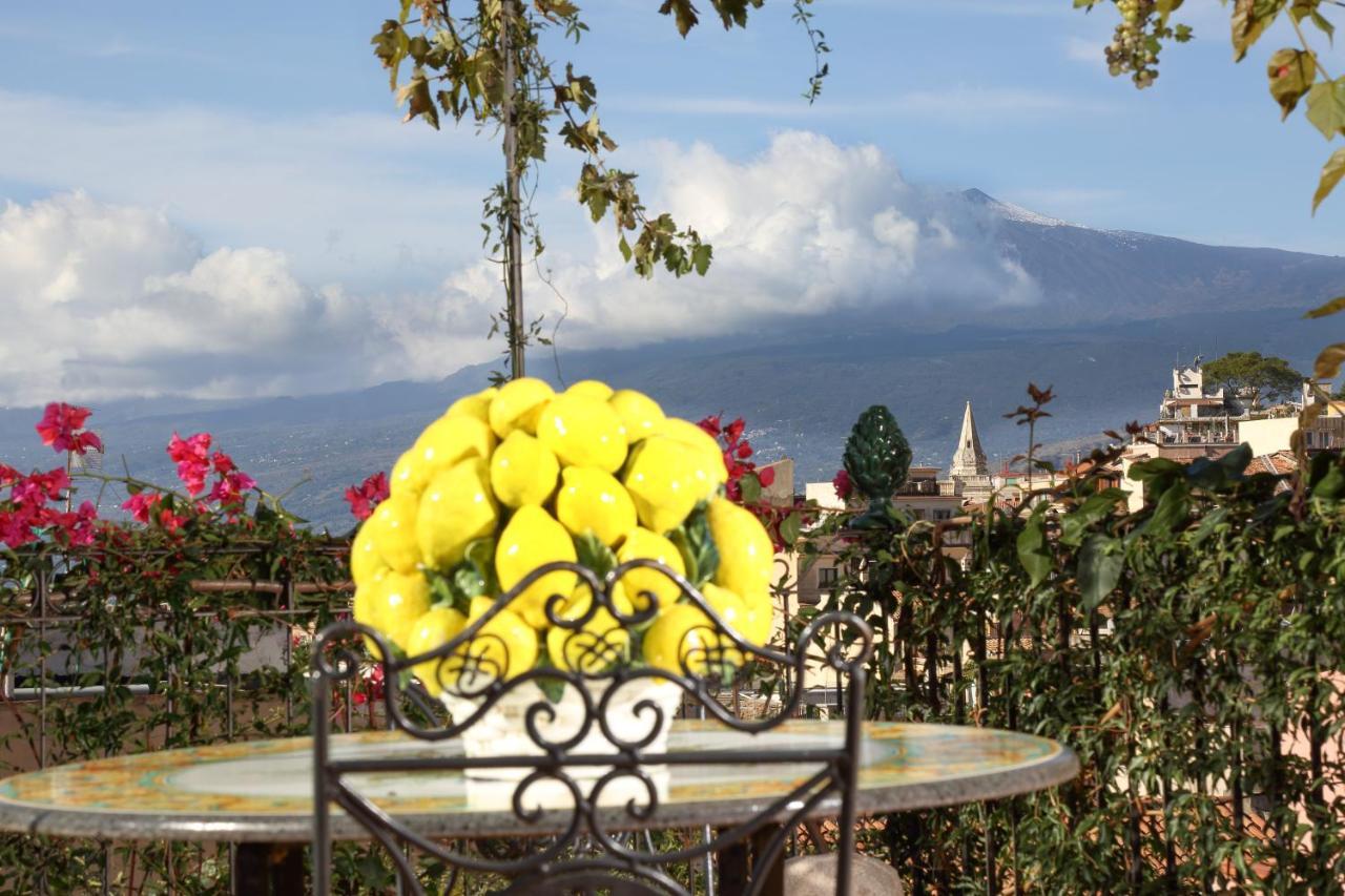 Le Terrazze Del Teatro Greco Villa Taormina Exterior photo
